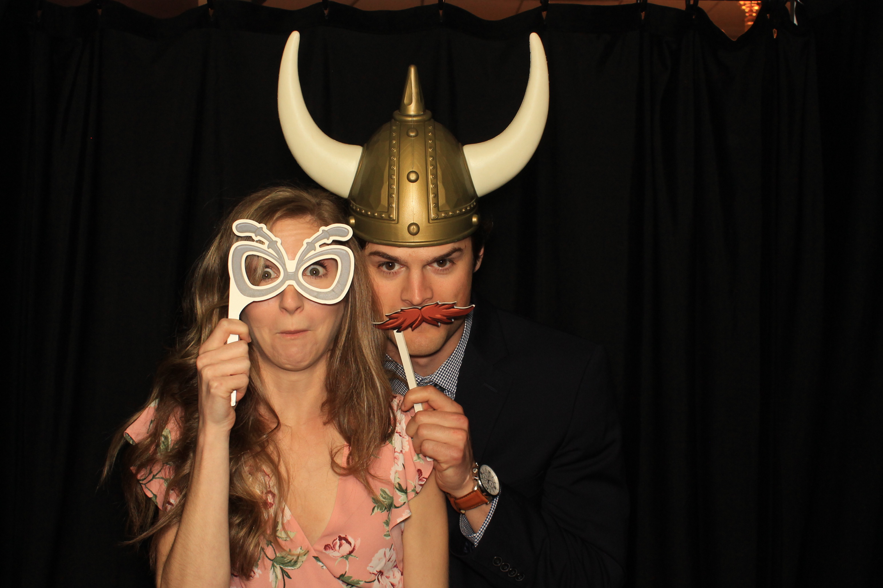 Meredith and Doug Wedding | View more photos from the event at gallery.photoboothcincy.com/u/PhotoBoothCincy/Meredith-and-Doug-Wedding